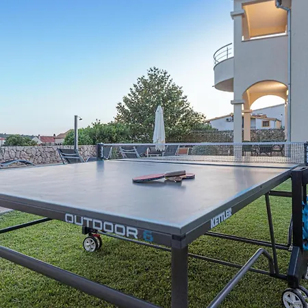 Stunning In With Kitchen *